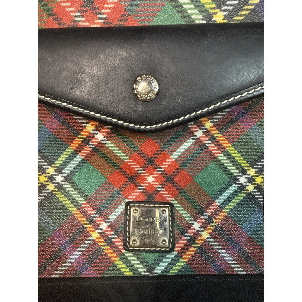 Dooney & Bourke used very